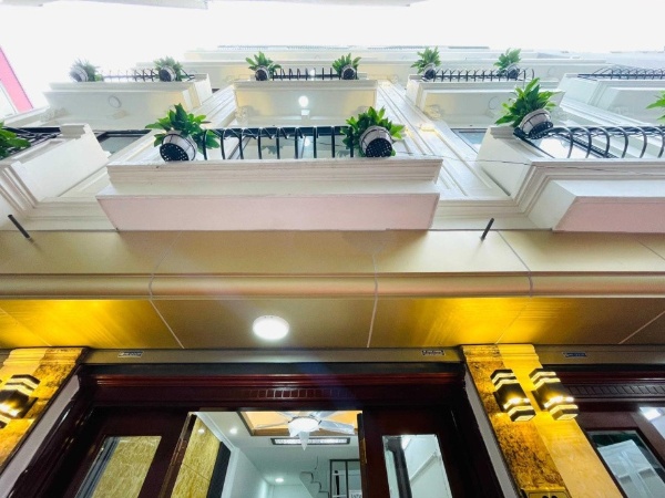 Bán nhà 5 tầng xây mới tại Chương Dương Độ, Hoàn Kiếm, Hà Nội